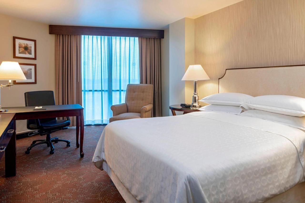 Sheraton Brookhollow Hotel Houston