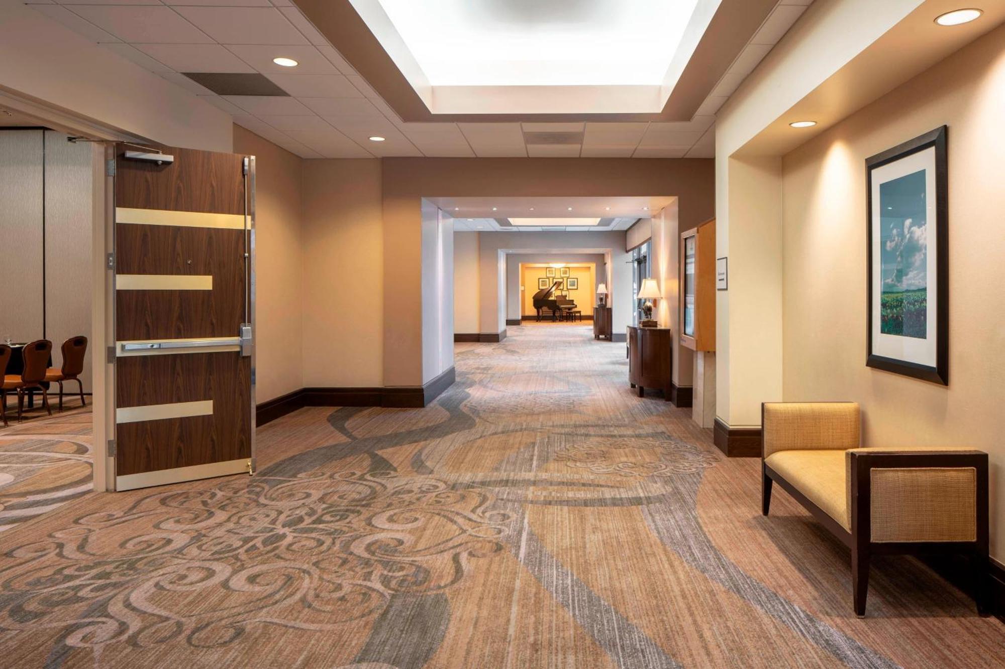 Hotel Sheraton Brookhollow Houston