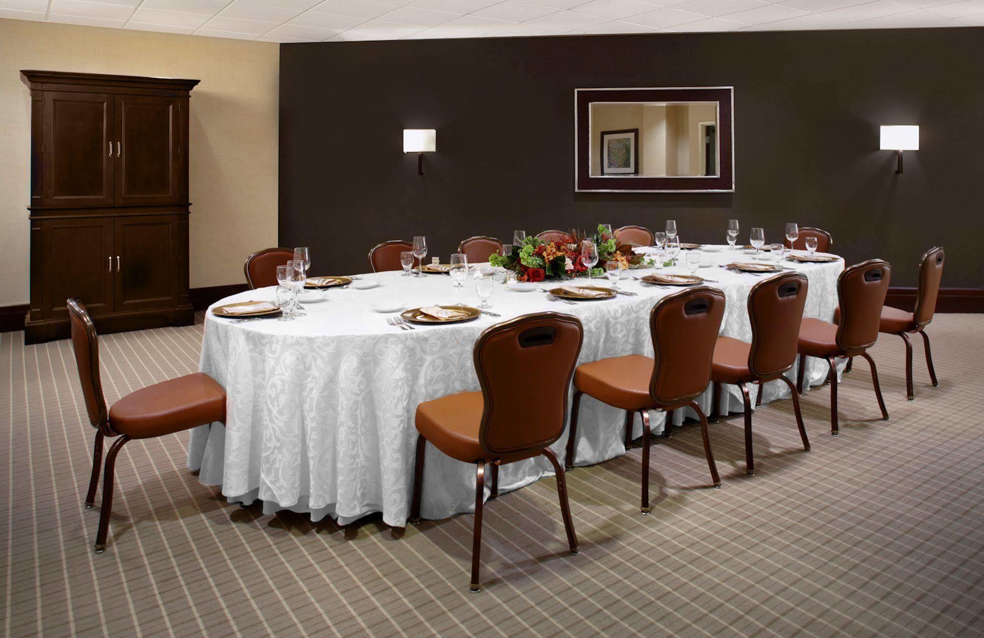 Sheraton Brookhollow Hotel